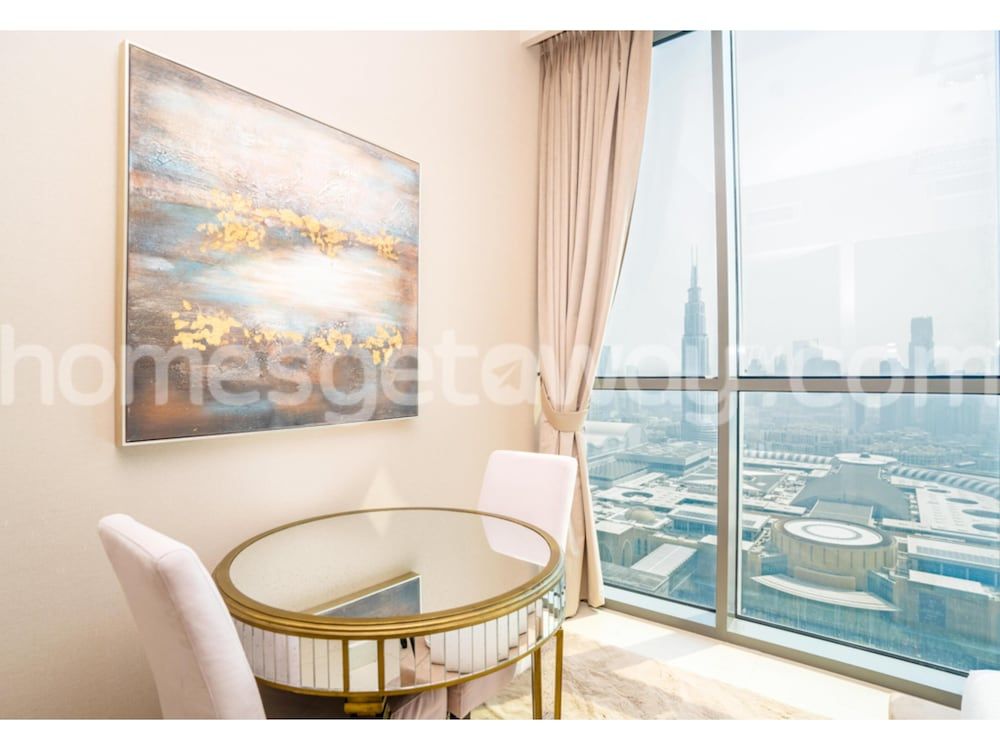 Homesgetaway- Cozy 3BR in Downtown Views Standard Apartment, Bathtub 19