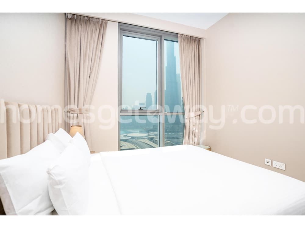 Homesgetaway- Cozy 3BR in Downtown Views Standard Apartment, Bathtub 5