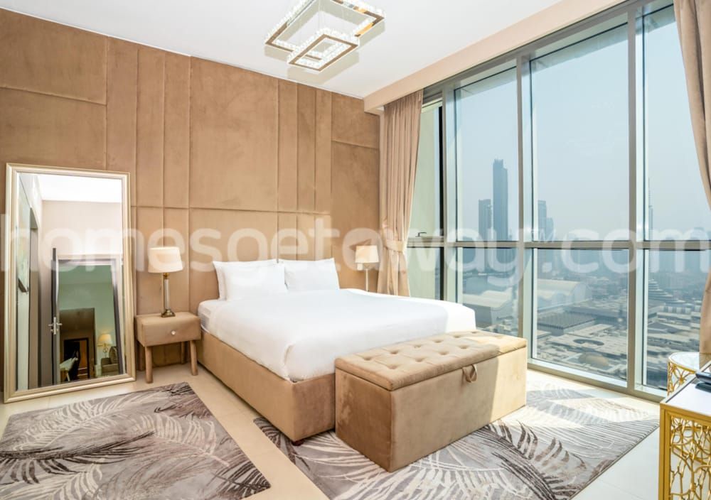 Homesgetaway- Cozy 3BR in Downtown Views Standard Apartment, Bathtub 7