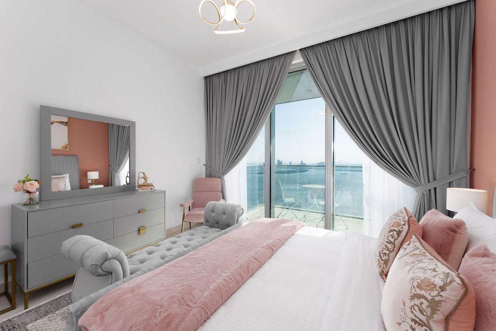 Maison Privee - Trendy Apt on the Creek with Superb Dubai Skyline Vw Comfort Apartment 6