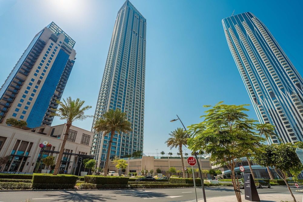 undefined Maison Privee - Trendy Apt on the Creek with Superb Dubai Skyline Vw 5