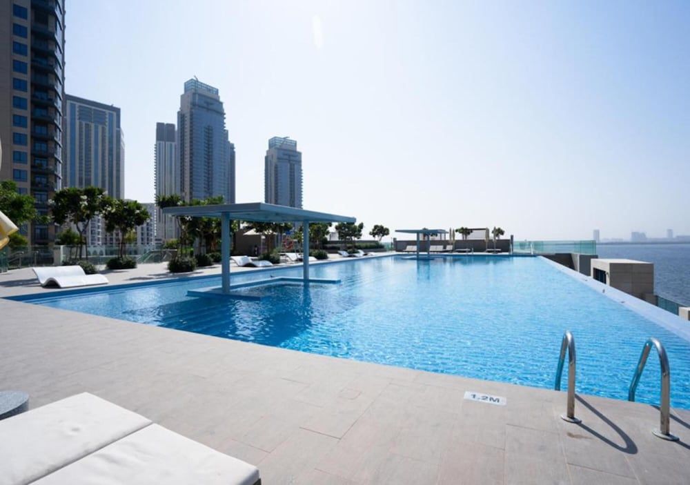 undefined Maison Privee - Trendy Apt on the Creek with Superb Dubai Skyline Vw 7