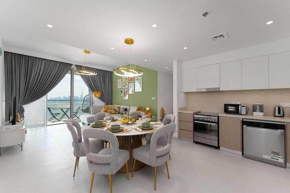 Maison Privee - Trendy Apt on the Creek with Superb Dubai Skyline Vw Comfort Apartment 7