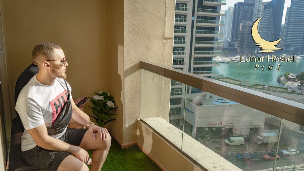 undefined Lunar Hostel 1804 5