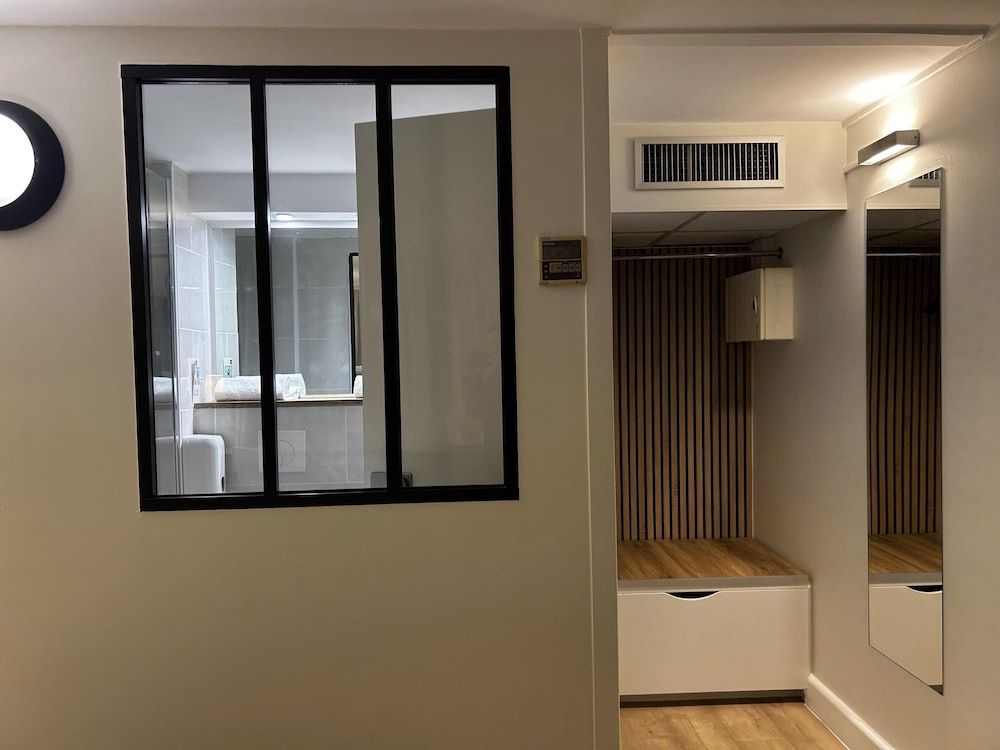 Kyriad Carcassonne - Aéroport Standard Room, 1 Double Bed 17