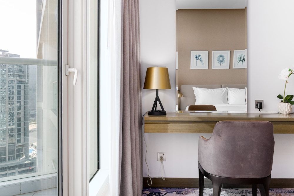 Whitesage -  Fancy Studio With Mesmerizing Canal Views