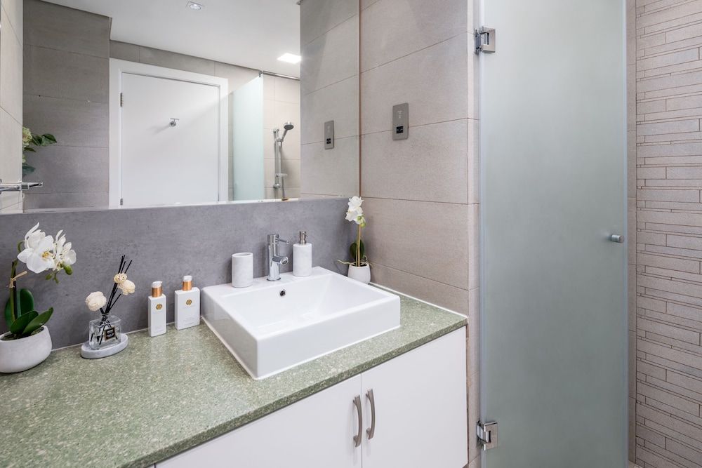 undefined Maison Privee - Bohemian Apt w/ Amazing Seafront Views on The Palm 5