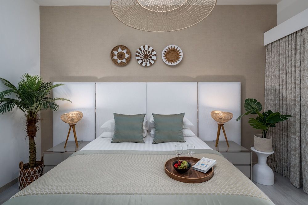 undefined Maison Privee - Bohemian Apt w/ Amazing Seafront Views on The Palm 8