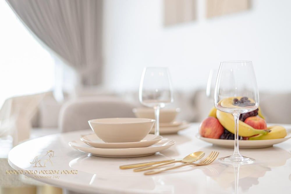 undefined Marco Polo - Stunning 2 BR With Marina Views | Huge Pool & Gym 4