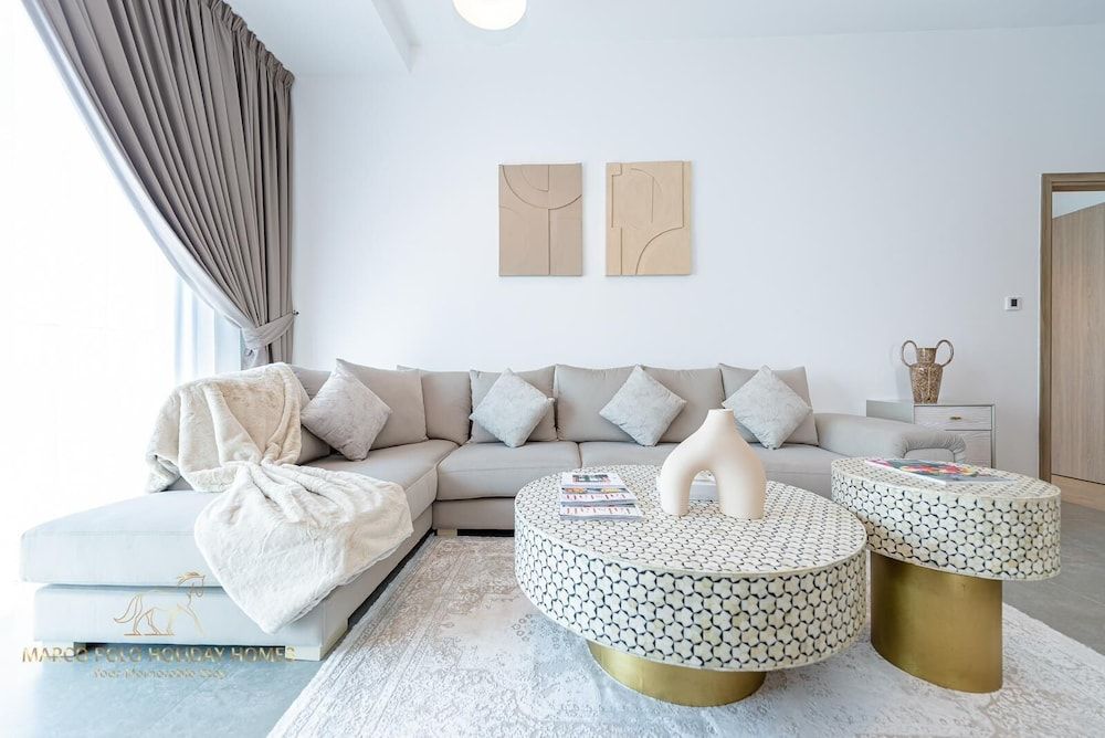 Marco Polo - Stunning 2 BR With Marina Views | Huge Pool & Gym Deluxe Apartment 16