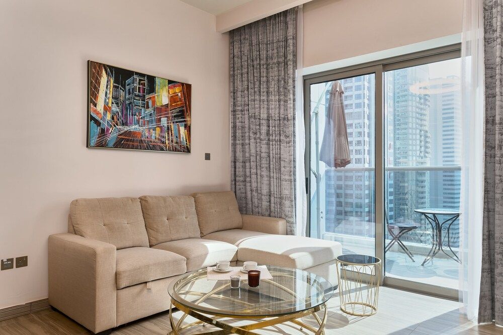undefined 1BR view in a luxurious home 9