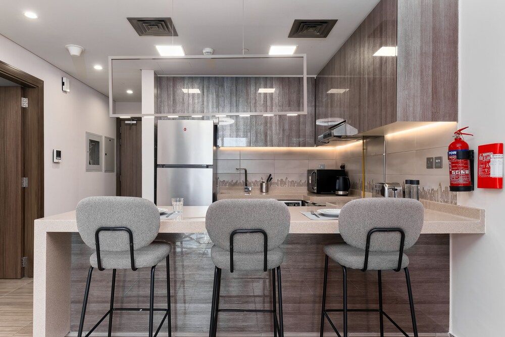 undefined 1BR view in a luxurious home 6