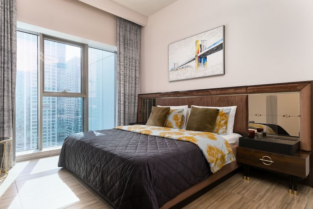 undefined 1BR view in a luxurious home