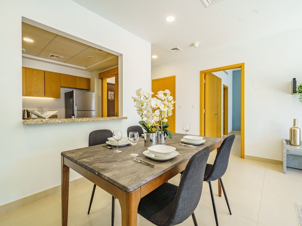 Downtown Charming Condo Close to Dubai Mall