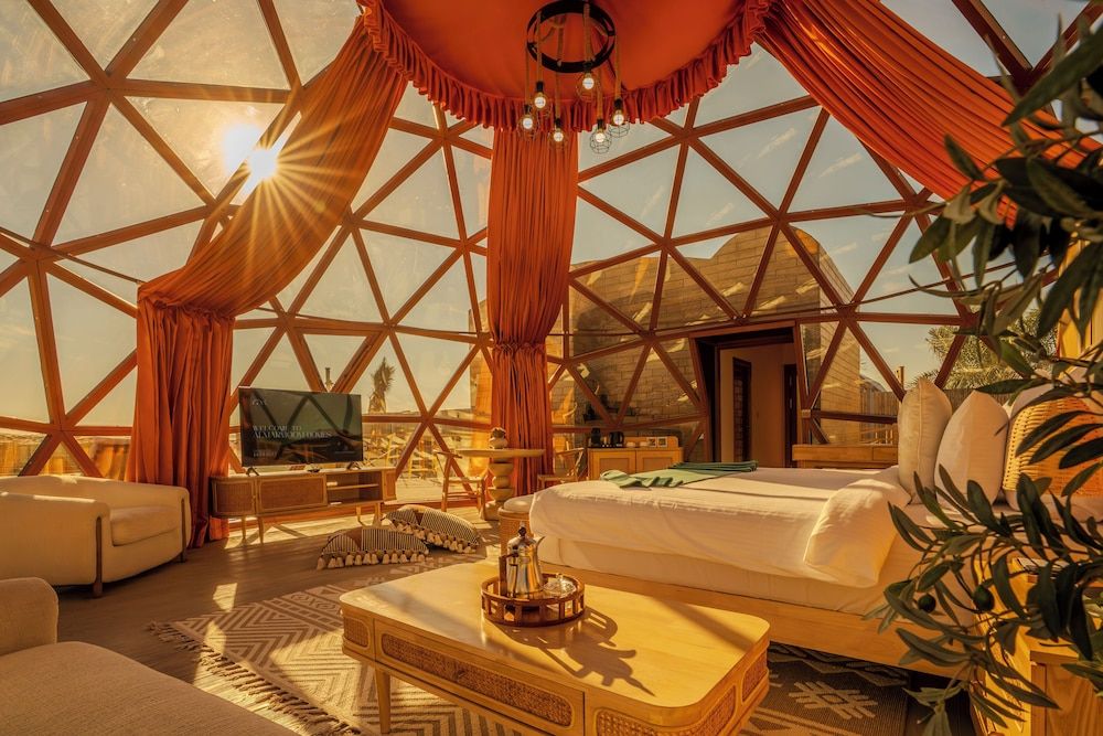 Al Marmoom Oasis Luxury Experiential Desert Domes Dome with Breakfast 7