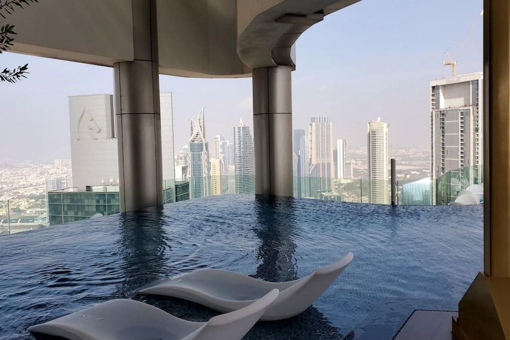 Modern 3 BR With Full Burj Khalifa and Sea View Apartment 24