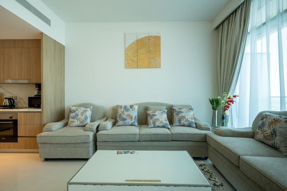 Beach Vista - Four Apple Two-Bedroom Apartment 10