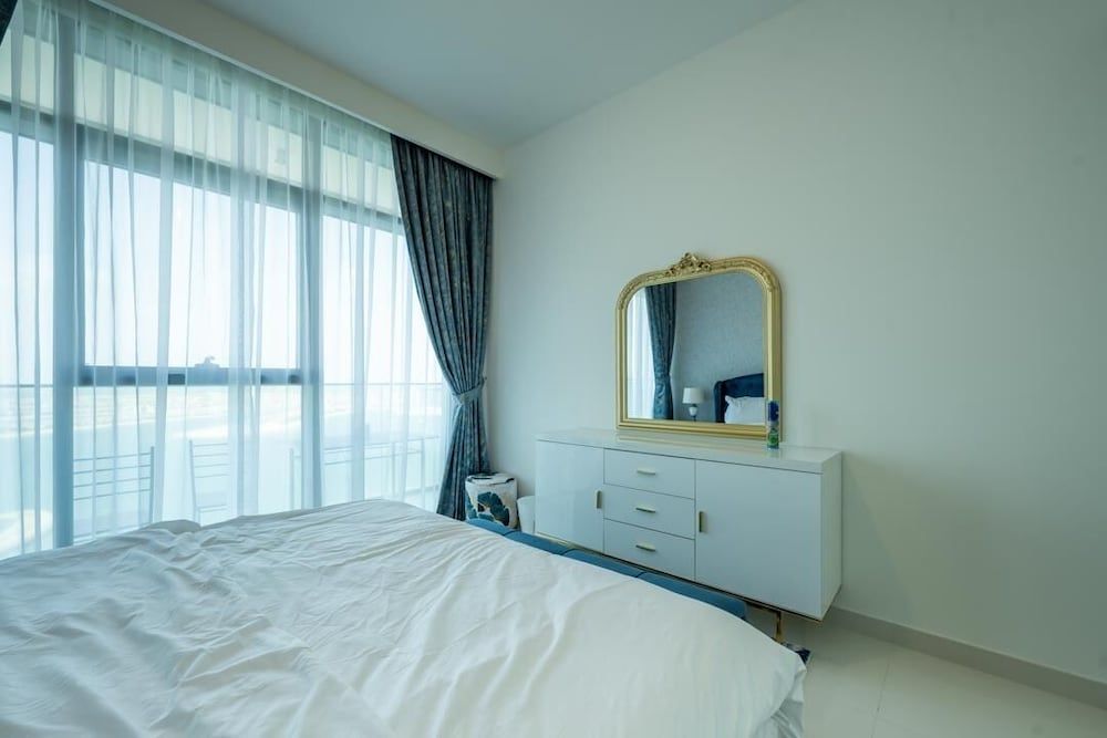 Beach Vista - Four Apple Two-Bedroom Apartment 19