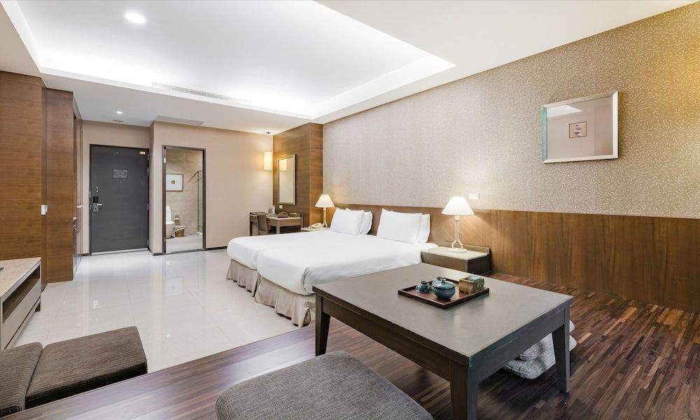 Scenic Elegant Guest Room