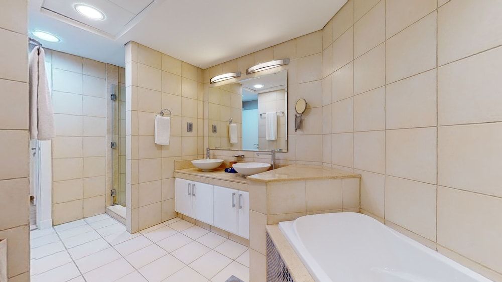 212 Shoreline 18 Deluxe Apartment 35