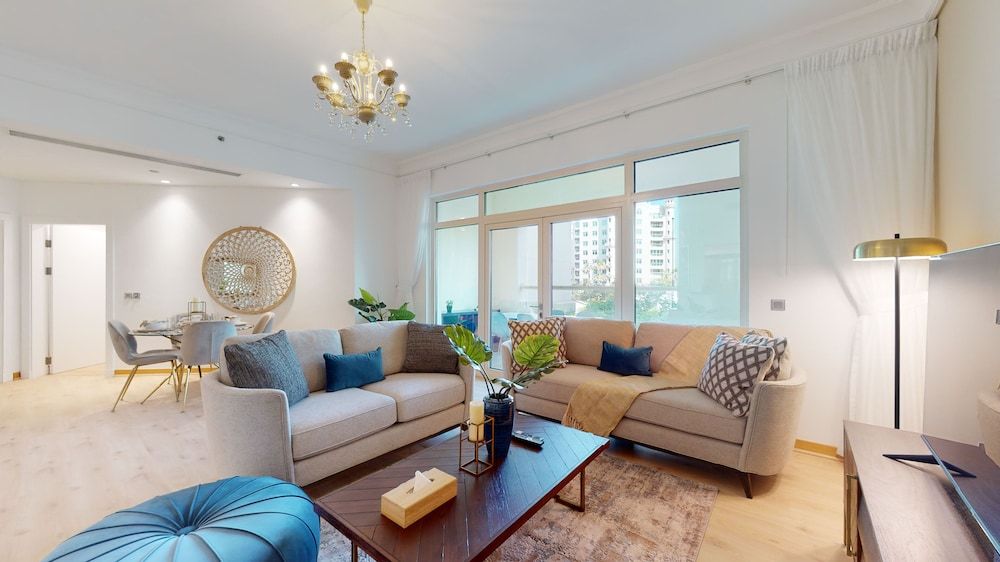 undefined 212 Shoreline 18