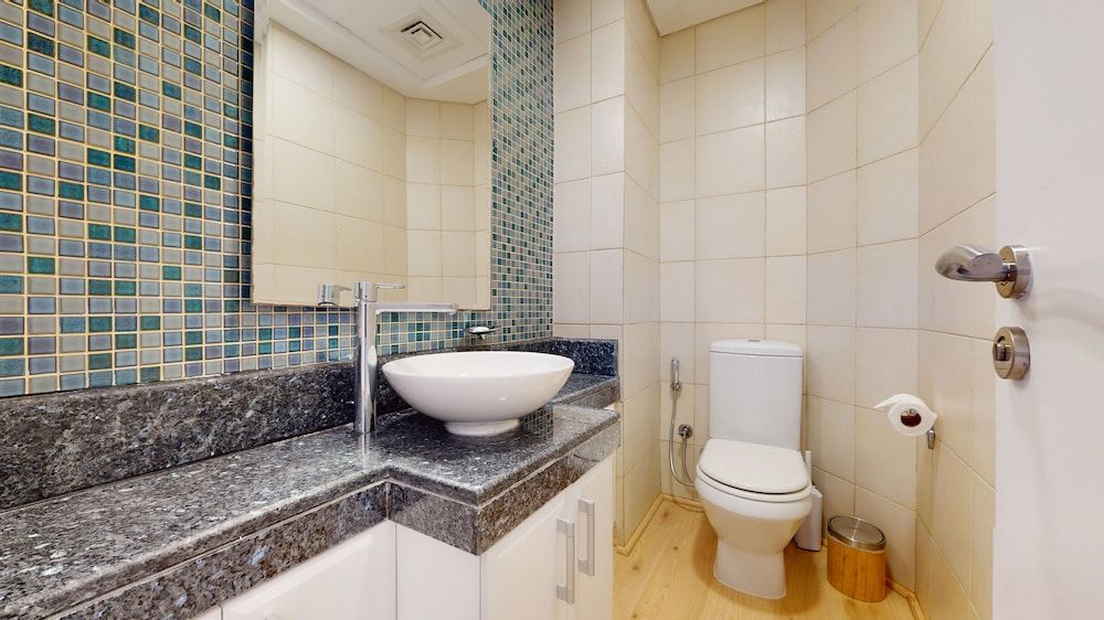 212 Shoreline 18 Deluxe Apartment 30