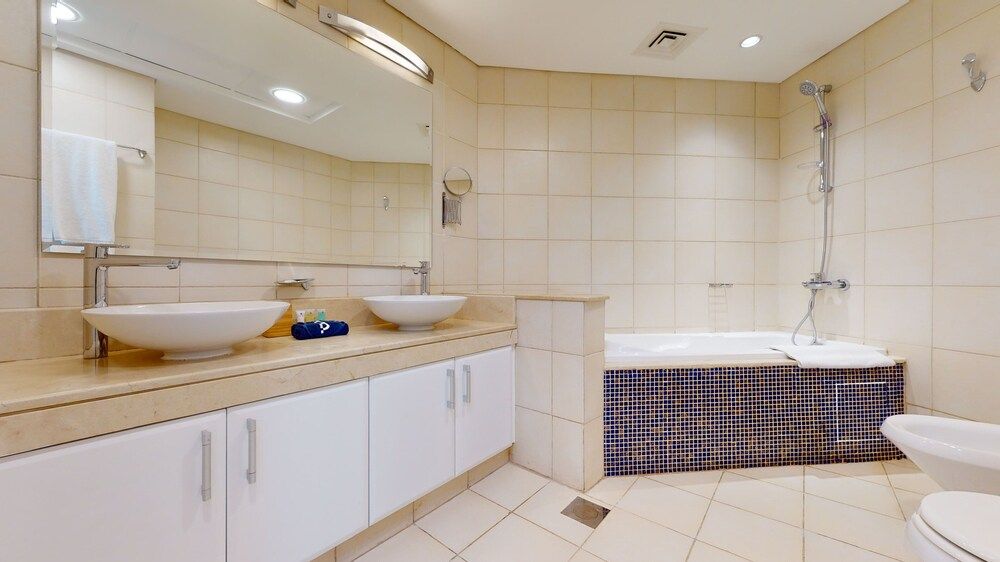 212 Shoreline 18 Deluxe Apartment 34