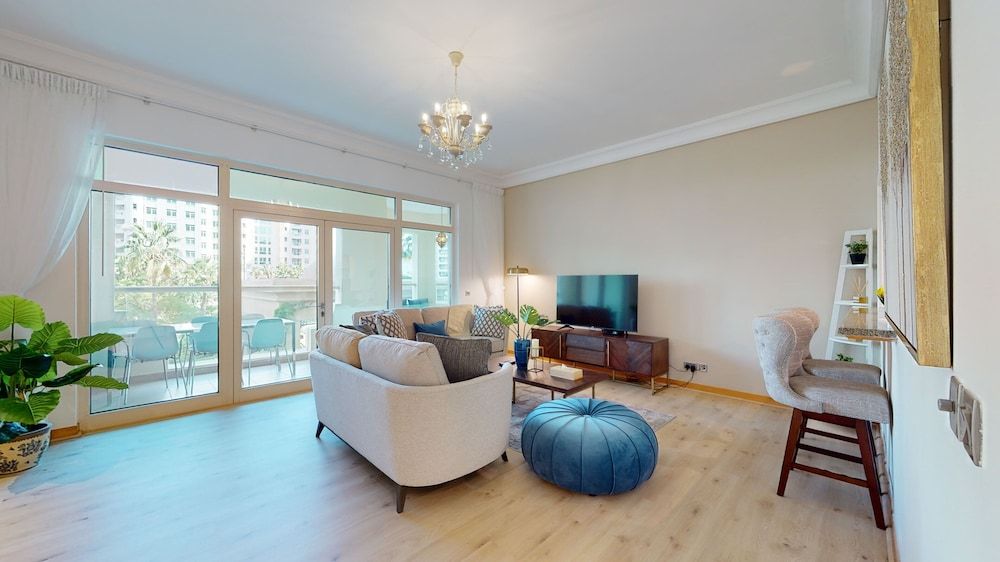 212 Shoreline 18 Deluxe Apartment 20