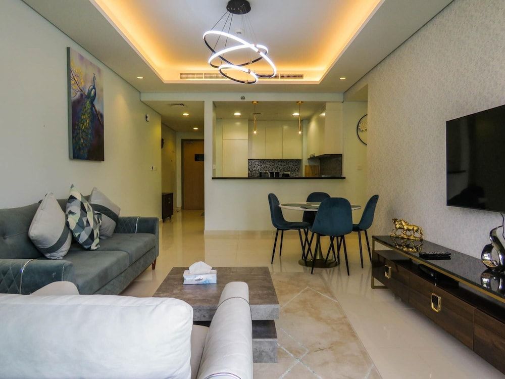 undefined Paramount Midtown By Fortuneinn 5