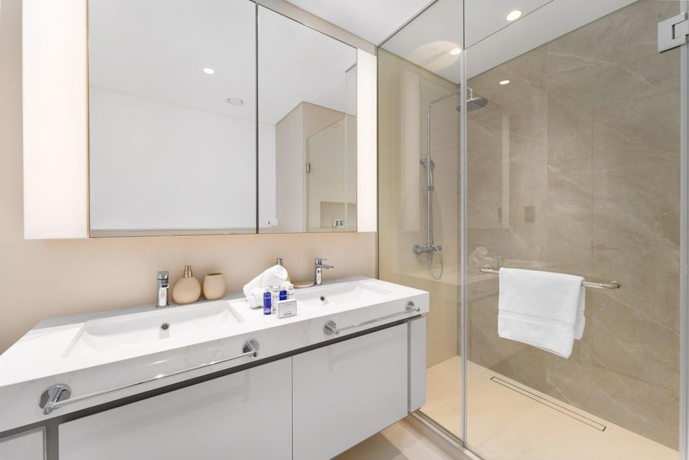 Deluxe 3BR Apt w Dubai Marina Vws Beach Access Apartment 14