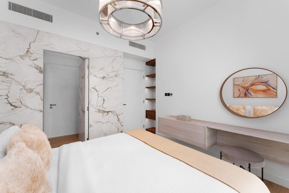 Deluxe 3BR Apt w Dubai Marina Vws Beach Access Apartment 7