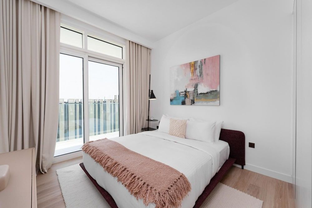 Deluxe 3BR Apt w Dubai Marina Vws Beach Access Apartment 2