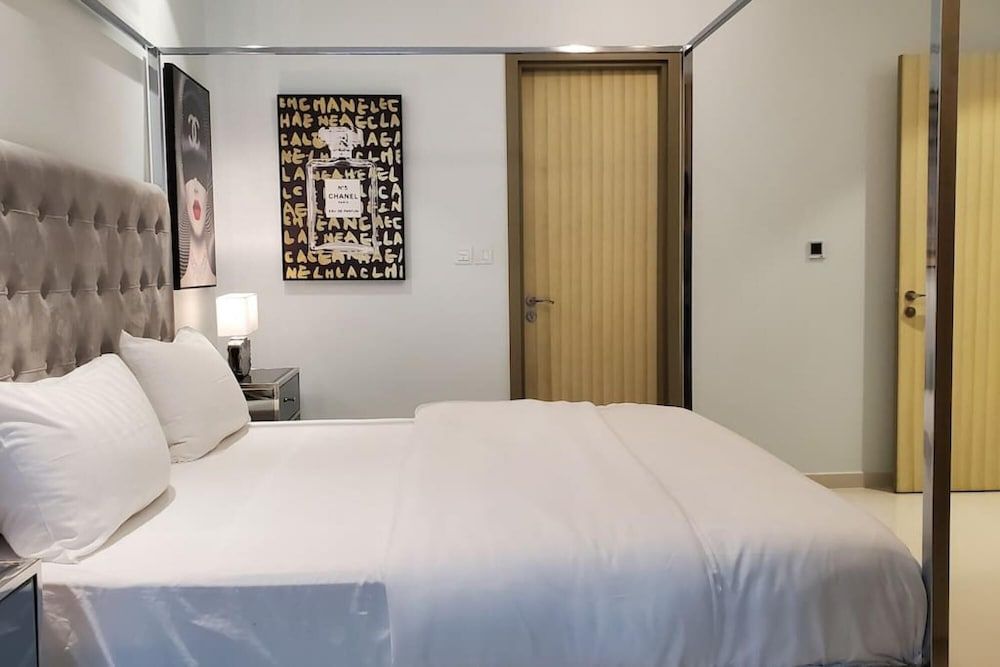 undefined Ptr-6109 Luxury 2 BHK Paramount Midtown 6