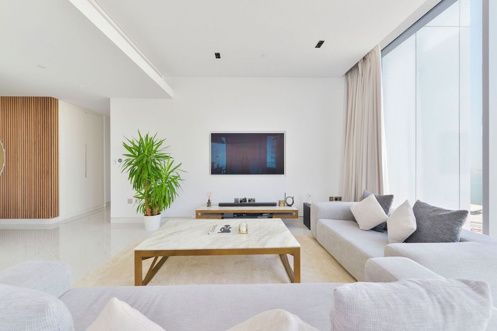 Spectacular 3BR plus 1 - DUBAI EYE view Panoramic Apartment, 3 Bedrooms, Balcony, Sea View 24