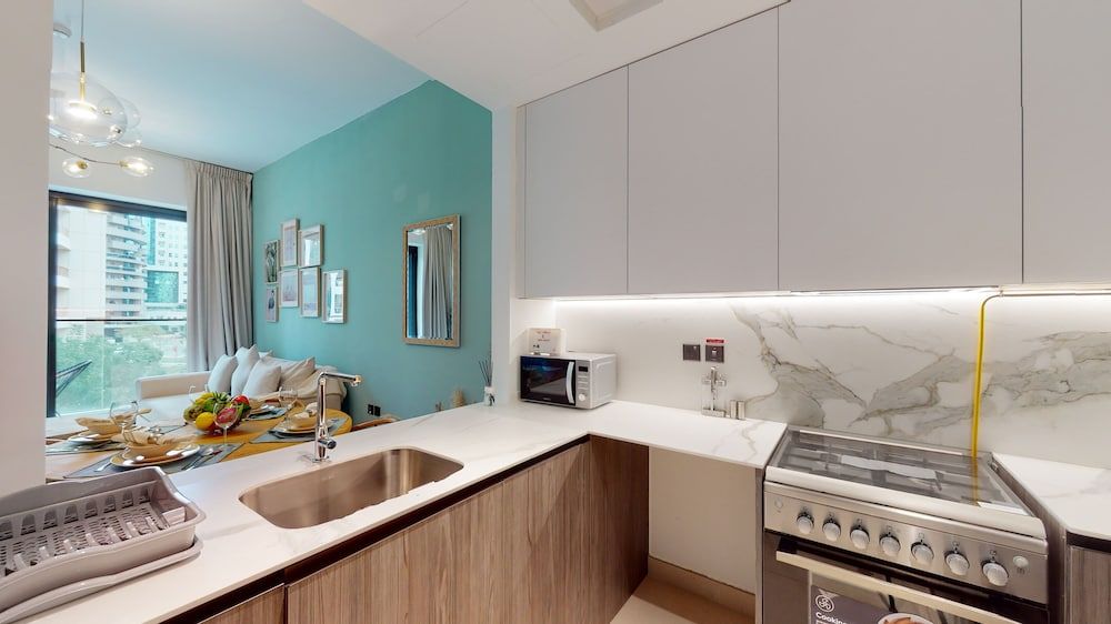 Euro Residences 206 Comfort Apartment 8