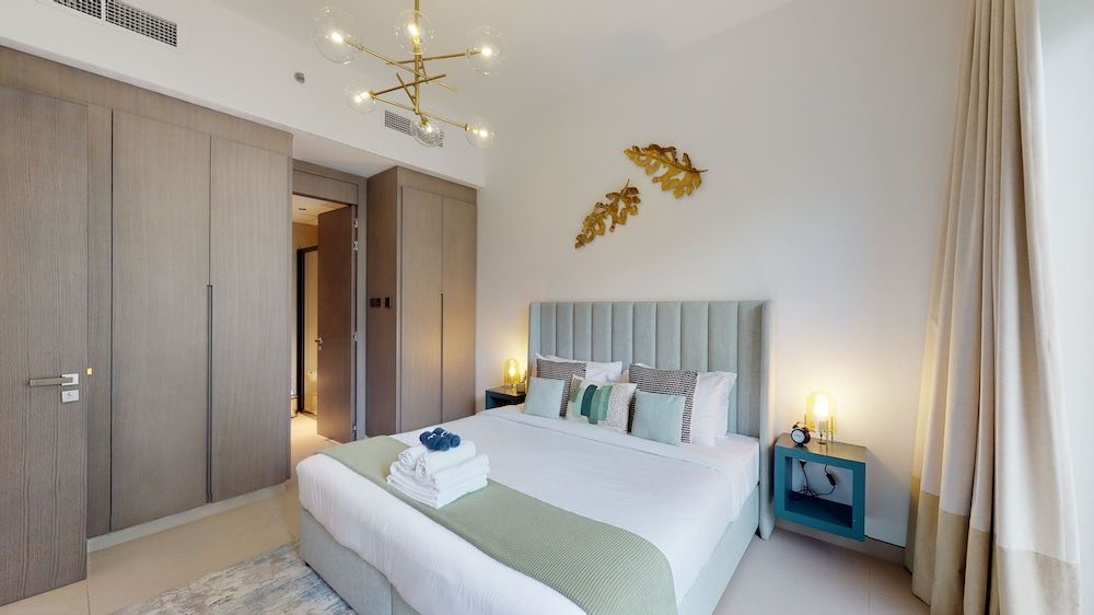 undefined Euro Residences 206 7