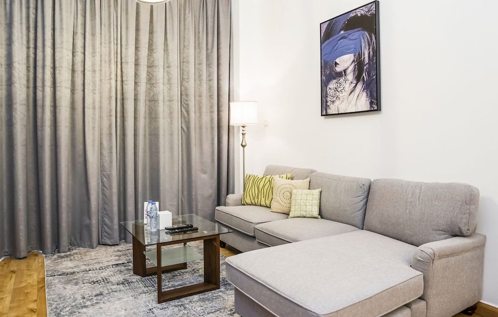 Homesgetaway - Studio in Palm Views East Deluxe Apartment 5