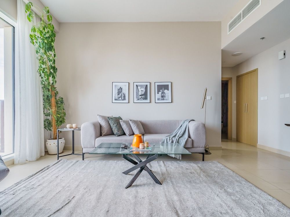 Fancy Apartment With Mesmerizing Canal Views