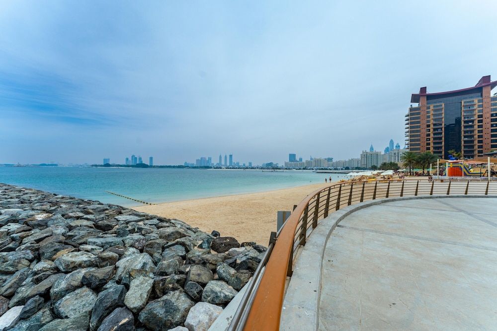 undefined Maison Privee - Splendid Apt on The Palm with Stunning Sea Views 7