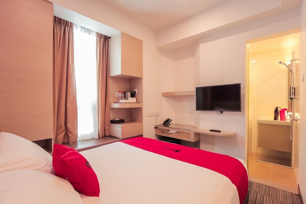 undefined RedDoorz Premium @ Balestier 8
