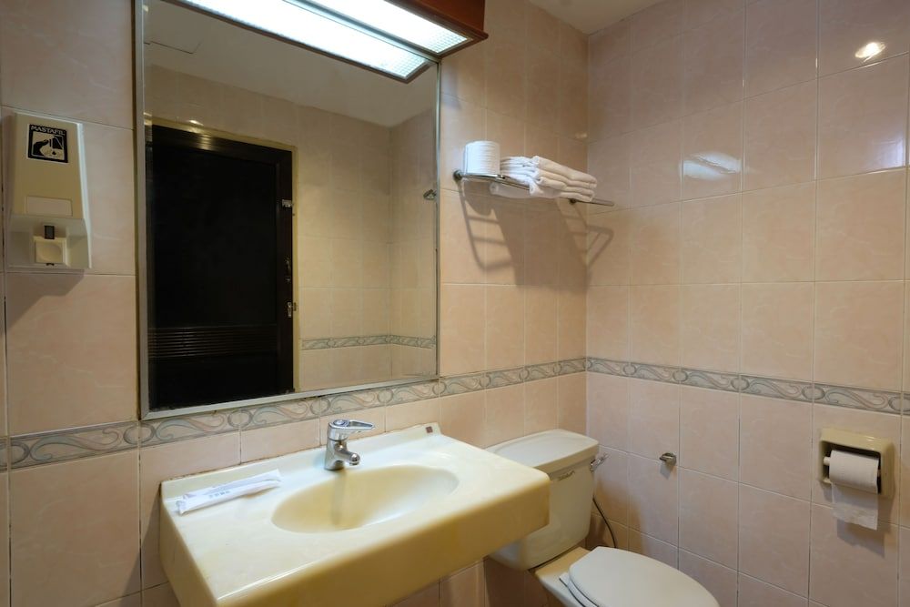 undefined Kim Tian Hotel 8