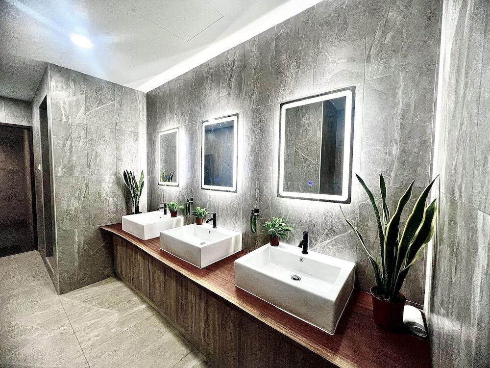 Superior Double Room, 1 Queen Bed, Shared Bathroom, City View