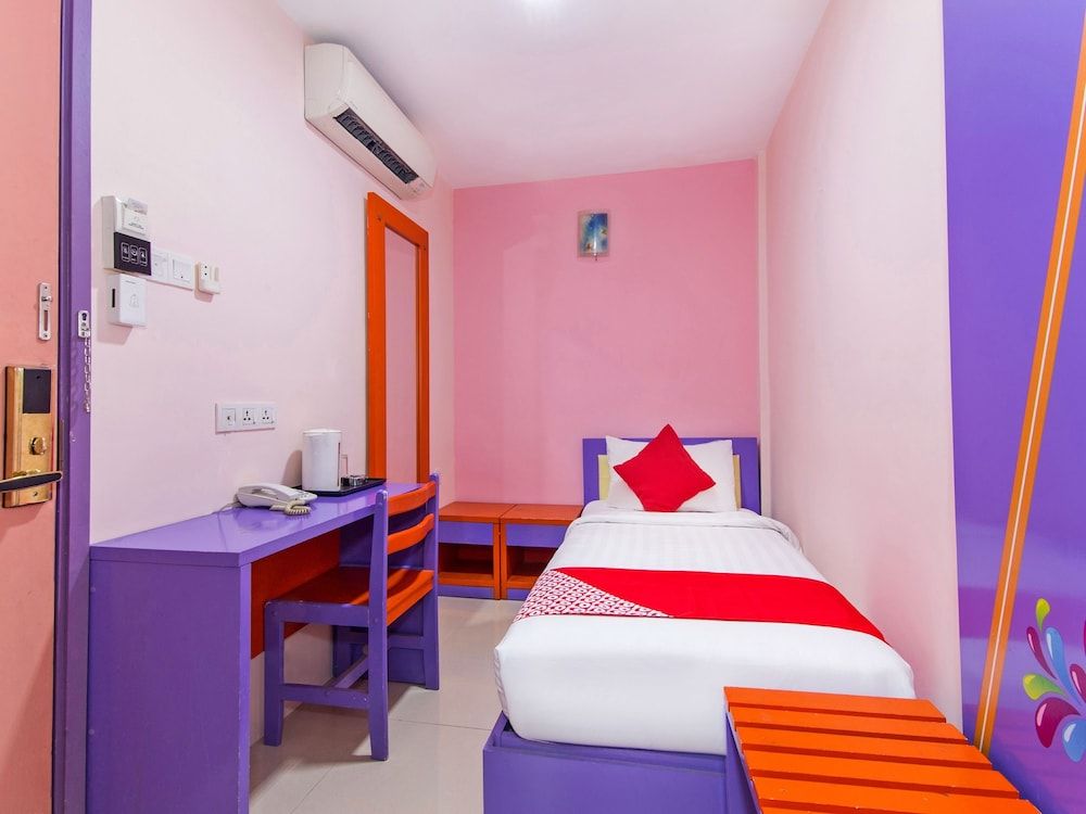 undefined OYO 410 Brickfields Park Hotel 6