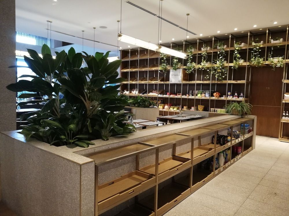 undefined The Establishment Suite by De Space 10