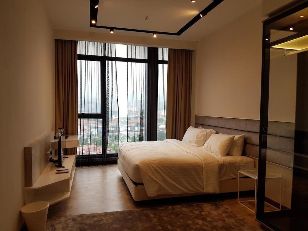 Expressionz Professional Suites by MAD KL STAY Executive Suite, 2 Bedrooms, Kitchenette, City View 5