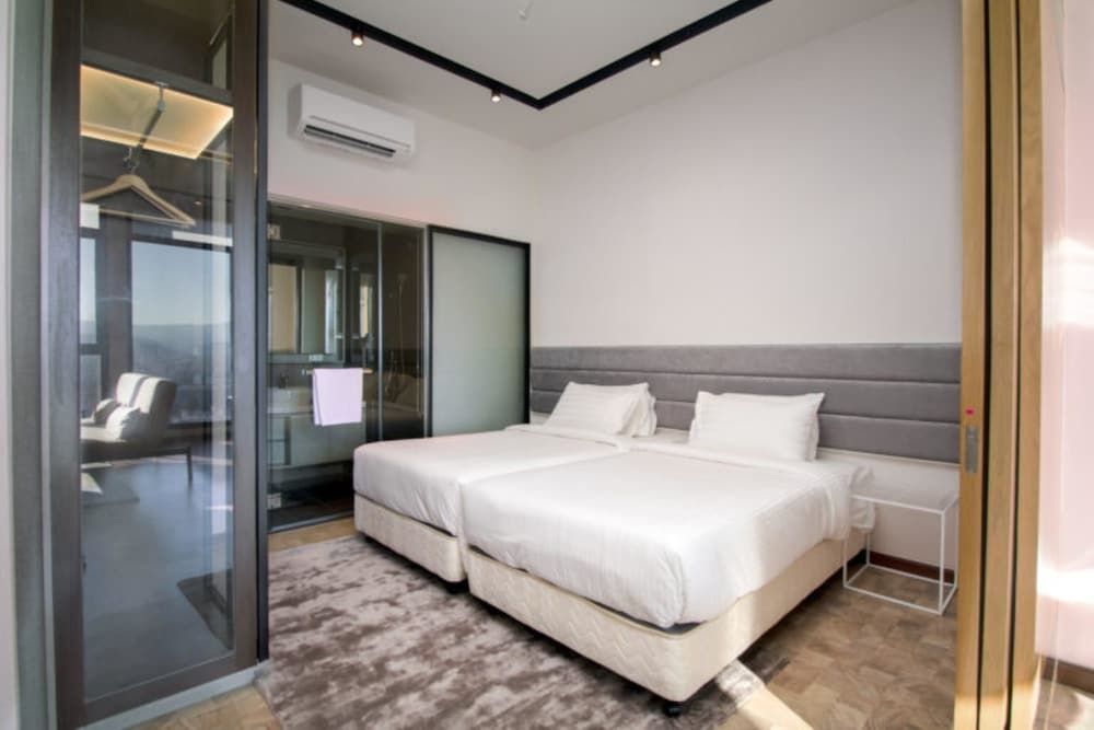 undefined Expressionz Professional Suites by MAD KL STAY 4