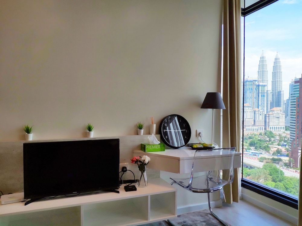 undefined Expressionz Professional Suites by HostaStay 9