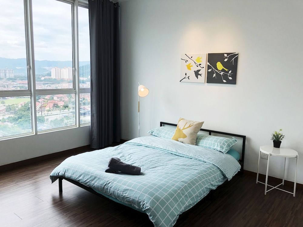 undefined Luxury Home Above Mall - Infinity Pool 2