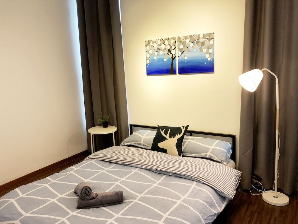 undefined Luxury Home Above Mall - Infinity Pool 3