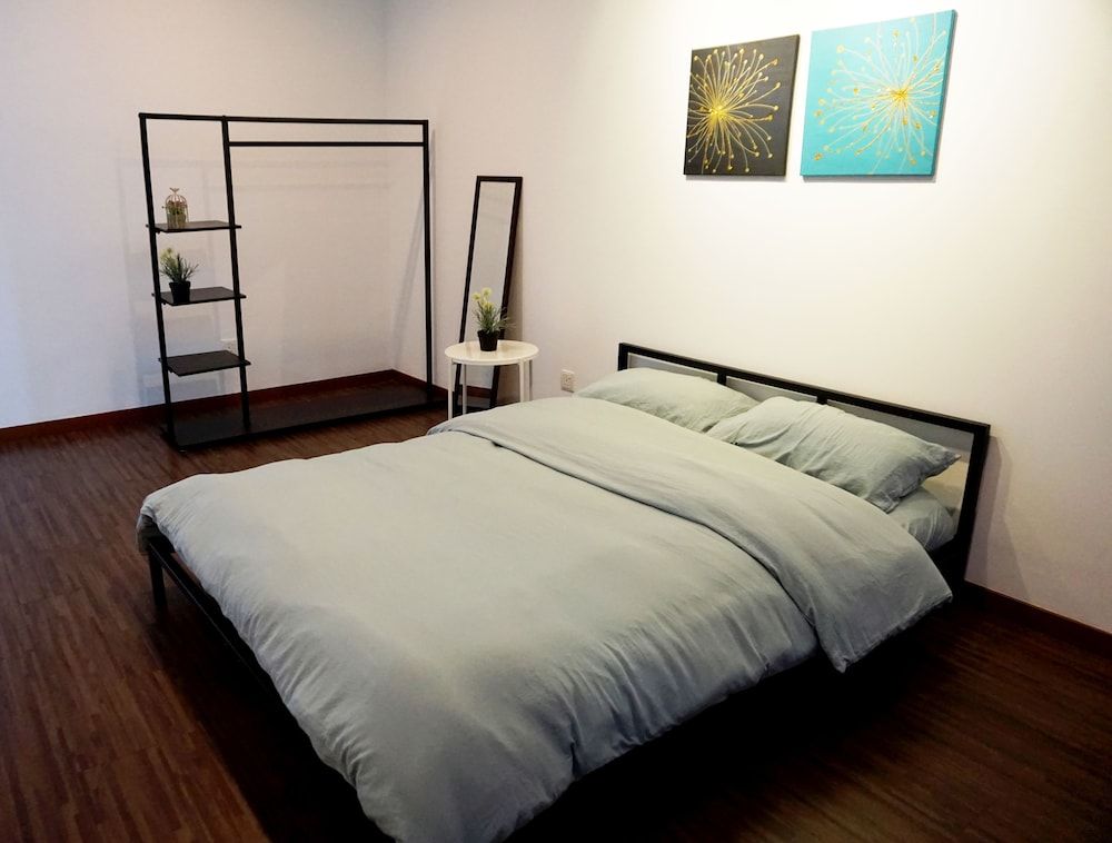 undefined Luxury Home Above Mall - Infinity Pool 10